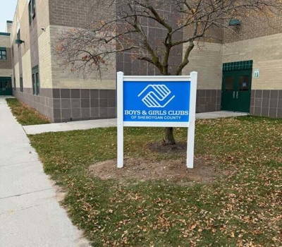 Post & Panel Signs Photo